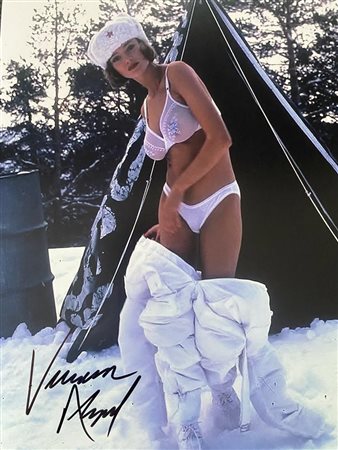 Vanessa Angel signed photo