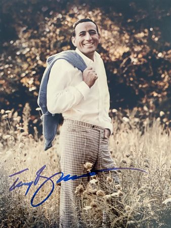 Tony Bennett signed photo