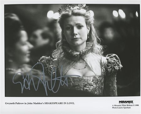 Shakespeare in Love Gwyneth Paltrow signed photo. GFA Authenticated