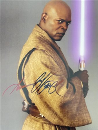 Star Wars Samuel L. Jackson signed movie photo. GFA Authenticated
