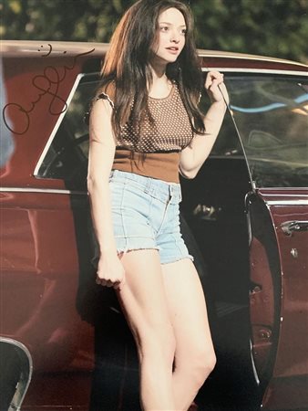 Mean Girls Amanda Seyfried signed photo
