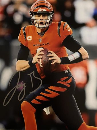 Cincinnati Bengals Quarterback Joe Burrow signed photo