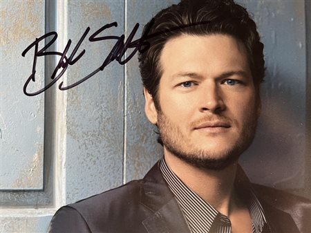 Blake Shelton signed photo
