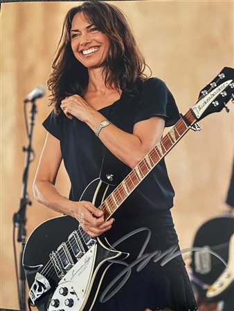 The Bangles Susanna Hoffs signed photo