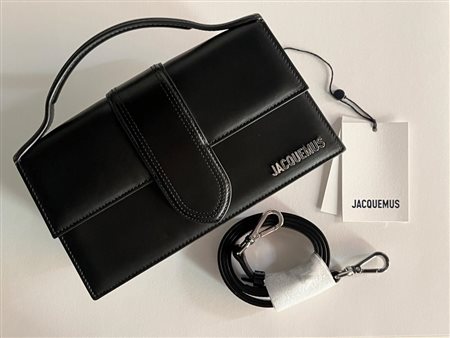 Jacquemus Le Grand Bambino Handbag