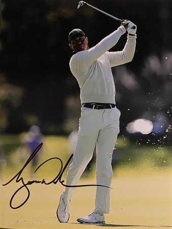 Tiger Woods signed photo