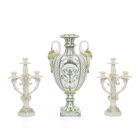 Grande vaso e coppia di candelabri, Nove di Bassano, XX secolo