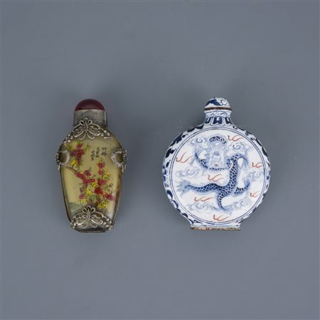 Due snuff bottles, Cina, XIX/XX secolo