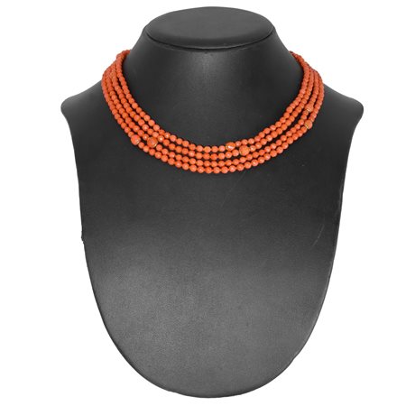 Collana in sfere di corallo mediterraneo sfaccettato con intercalari in oro