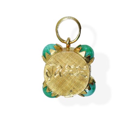 Charms a guisa di batteria jazz