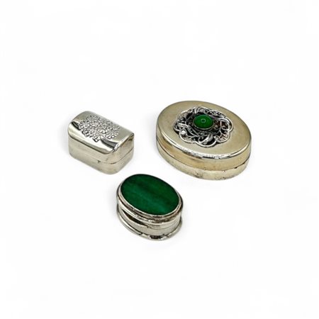 Tre scatoline in argento e malachite gr. 65