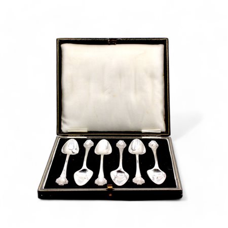 Astuccio con sei cucchiaini da te in metallo argentato Inghilterra, XX secolo