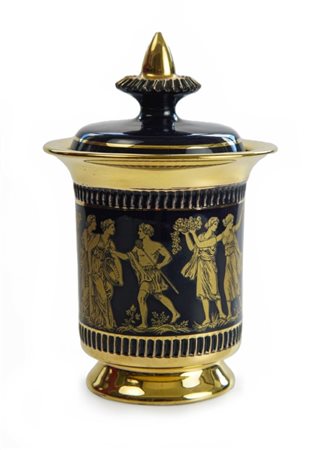 Vaso con coperchio in maiolica blu e oro decorato a foglia d'oro con soggetti...