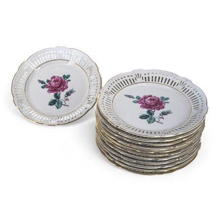 Servizio di piatti in porcellana, Bavaria XX secolo decorato a motivi...