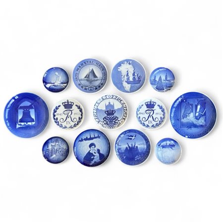 Lotto di piatti vari in porcellana danese, Bing & Grondal e Royal Copenhagen...