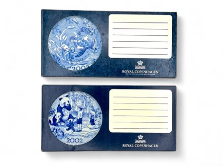 Due piattini in porcellana, Royal Copenhagen Diametro cm 8 Entro scatola