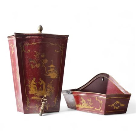Lavamani da parete in tole laccata rossa Dipinta in oro a scene cinesi,...