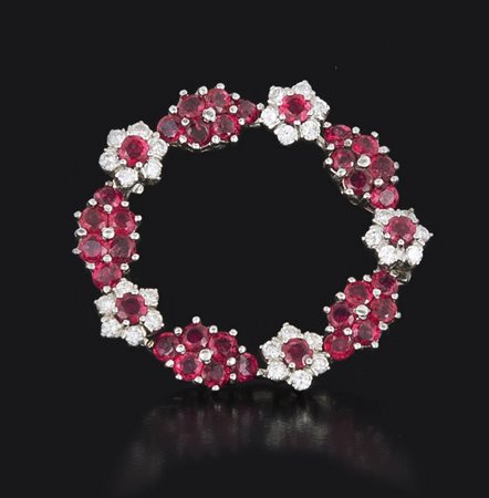 SPILLA SPILLA ANNI '60 CA. In oro bianco 18 kt di forma circolare...