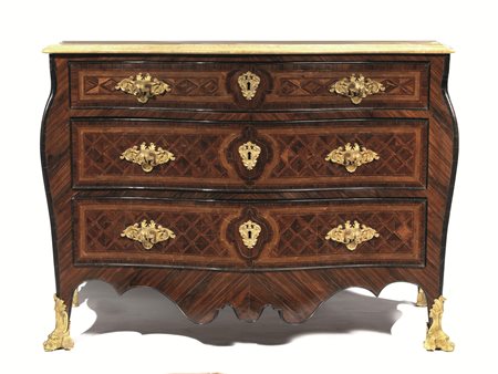 COPPIA DI CASSETTONI, NAPOLI, SECONDA METÀ SECOLO XVIIIin palissandro e bois...