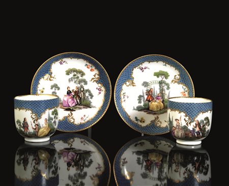COPPIA DI TAZZINE CON PIATTINO, MANIFATTURA DI MEISSEN, 1750 CIRCAin...