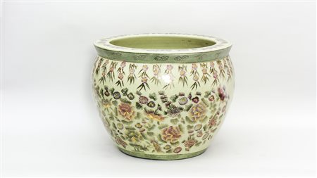 CACHEPOT IN CERAMICA POLICROMA corpo globulare, dipinto con motivi floreali...