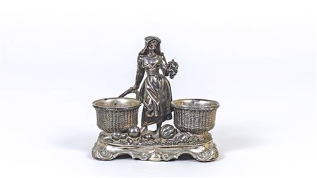 SALIERA DOPPIA IN ARGENTO XIX secolo coppette realizzate come due ceste,...