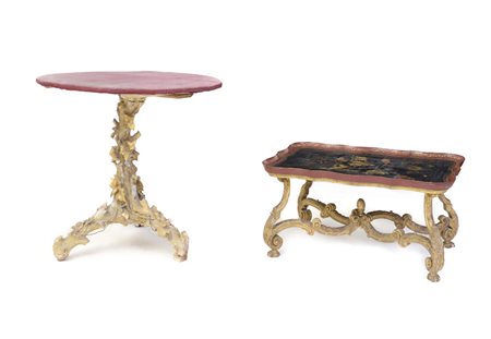MOBILE DEL XIX SECOLO DUE TAVOLINI IN LEGNO SCOLPITO E DORATO, XIX SECOLO, in...