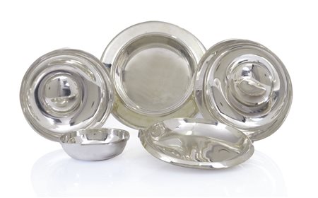 ARGENTI RECENTI DUE GRANDI BOWLS IN ARGENTO, MILANO, FRATELLI CACCHIONE; UN...