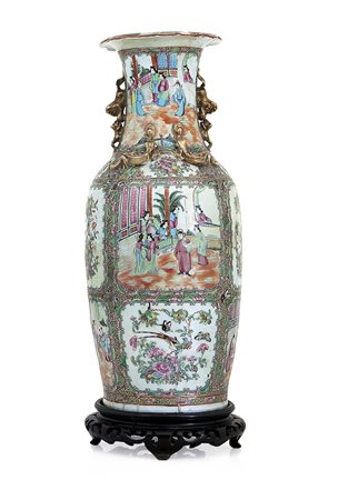 ARTE ORIENTALE VASO IN PORCELLANA, CANTON, FINE XIX SECOLO, a balaustro...
