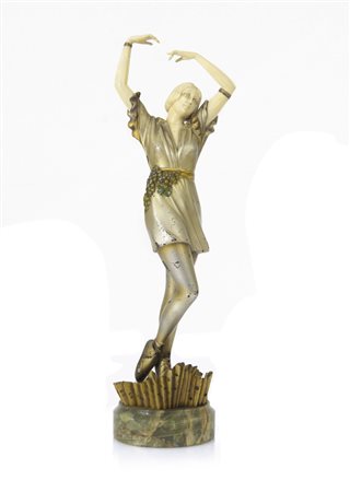CHAROL DOROTHEA 1889 - 1963Figura femminile danzanteMetallo smaltato e avorio...