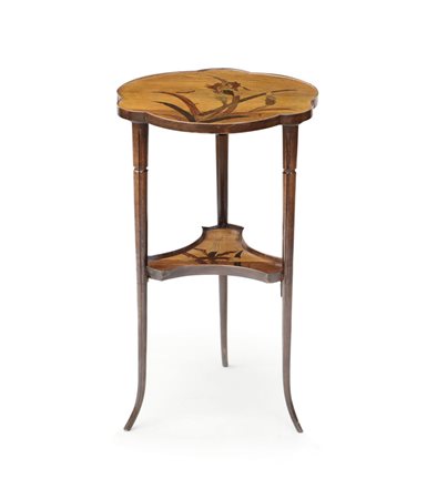 GALLE' TAVOLO INTARSIATO IN LEGNI VARI, GALLE', 1890 CA., a due ripiani con...