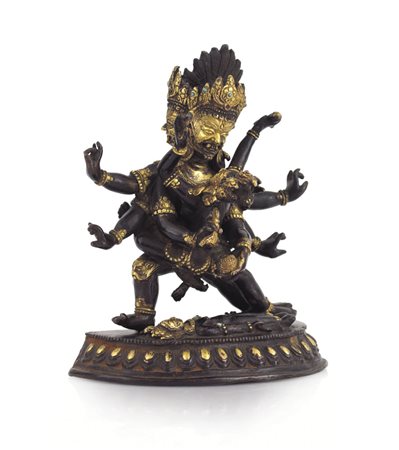 ARTE ORIENTALE GRUPPO IN BRONZO PATINATO E DORATO CON APPLICAZIONI, CINA,...