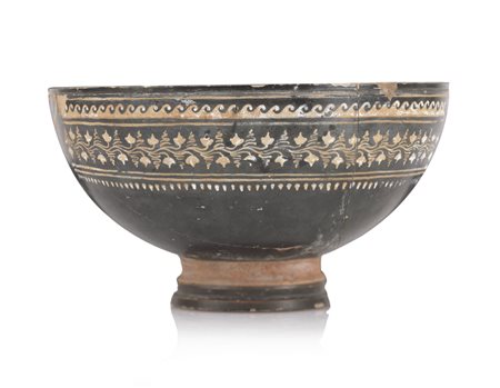 ARCHEOLOGIA COPPA IN TERRACOTTA VERNICIATA, GNATHIA, IV SECOLO A.C.,...