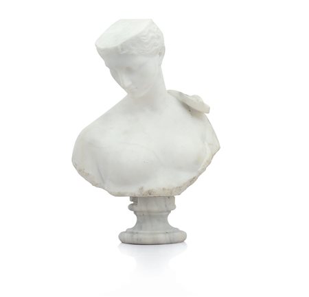 SCULTORE DEL XX SECOLO Busto di VenereMarmo bianco, alt. cm 43.