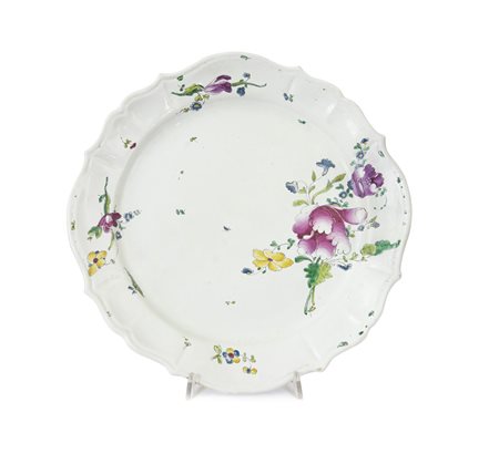 LODI GRANDE PIATTO IN MAIOLICA, LODI, A.FERRETTI, 1770 CA., decoro policromo...