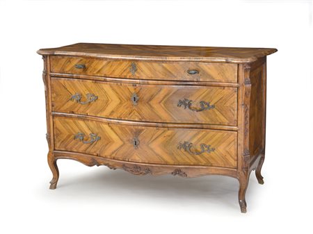 MOBILE DEL XVIII SECOLO CASSETTONE IN NOCE E RADICA DI NOCE, XVIII SECOLO,...