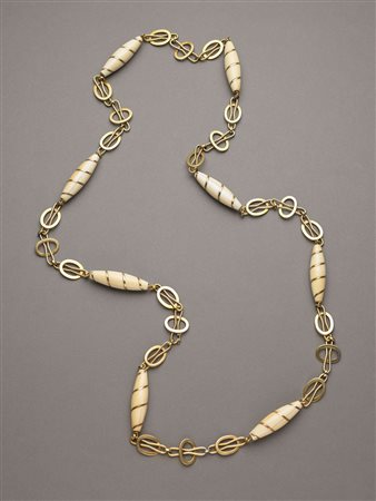 Collana in oro giallo e avorio a losanghe, lungh. cm 96 g.92,60, A. Aliuzzo...
