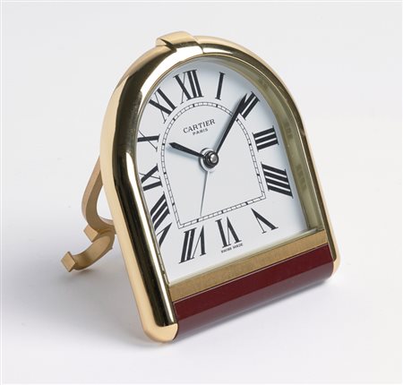 CARTIER Orologio da scrivania con sveglia in metallo dorato e lacca Anni 1990...