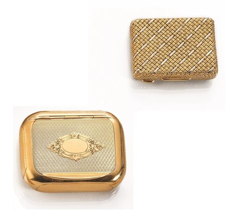 DUE SCATOLINE IN ORO GIALLO E ORO BIANCOrispettivamente di forma rettangolare...