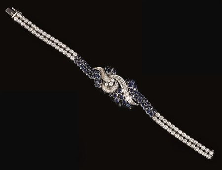 BRACCIALE IN ORO BIANCO, ZAFFIRI E DIAMANTIrealizzato ad una doppia linea in...