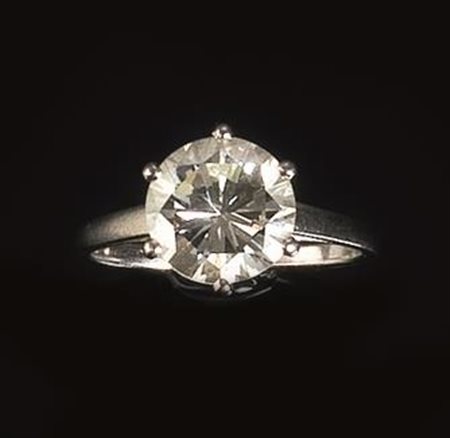 ANELLO IN ORO BIANCO E DIAMANTE montato a solitario con brillante di 3.50 ct...
