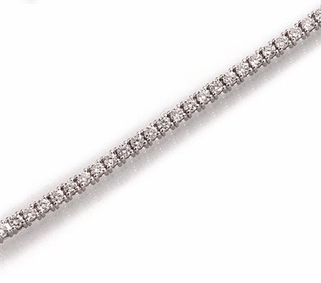 BRACCIALE TENNIS IN ORO BIANCO E DIAMANTIrealizzato ad una fila di brillanti...