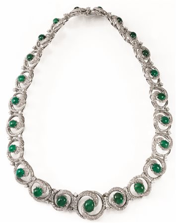 COLLANA, PIAGET, IN ORO BIANCO, SMERALDI E DIAMANTIrealizzata ad una fila di...