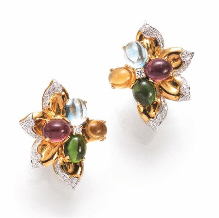 PAIO DI ORECCHINI IN ORO GIALLO, ORO BIANCO, DIAMANTI E PIETRE DI...