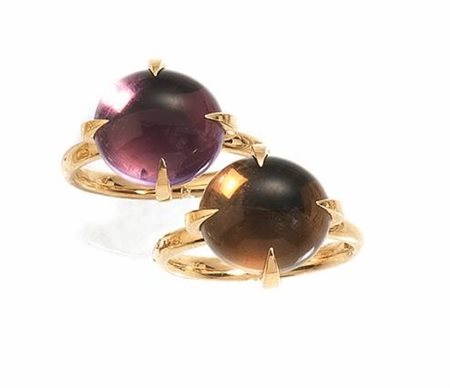 DUE ANELLI, 'NUDO' POMELLATO, IN ORO ROSA, AMETISTA E CITRINO ciascuno con un...