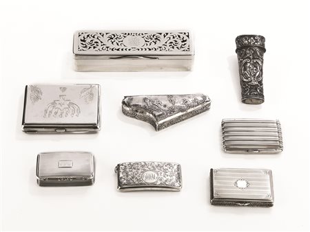 OTTO TRA PORTA SIGARETTE, PORTA BIGLIETTI E SCATOLINE, MOSCA 1883, LONDRA...