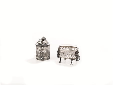 SALIERA E MOSTARDIERA, VERONA, FINE SECOLO XVIIIin argento traforato con...