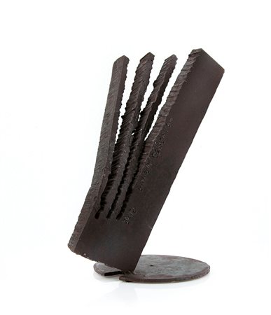 BENETTON SIMON Treviso 24/10/1933Apertura, 2012scultura in acciaio cm....