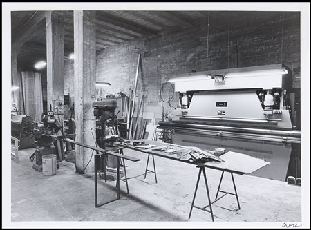 CRESCI MARIO Chiavari (GE) 1942Puglia, 1980stampa alla gelatina ai sali...