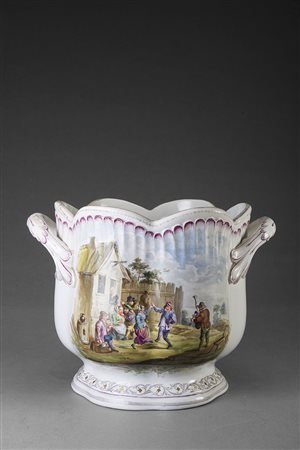 Manifattura del sec. XIX Rinfrescatoio biansato in ceramica decorata in...